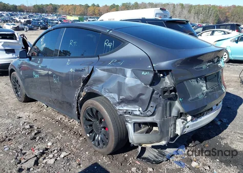 2020 Tesla Model Y Long Range Dual Motor All-Wheel Drive from USA, damaged, VIN 5YJYGDEE1LF009211